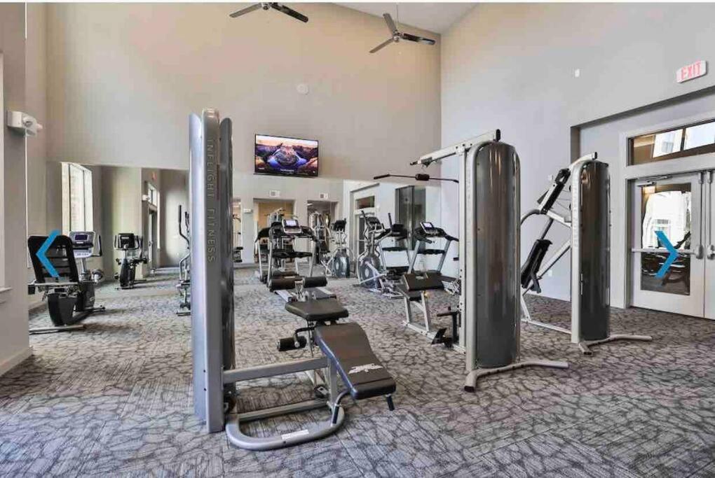 Charming Suite With Gym Near Nrg Medical Center Houston Eksteriør bilde