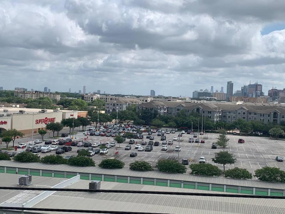 Charming Suite With Gym Near Nrg Medical Center Houston Eksteriør bilde